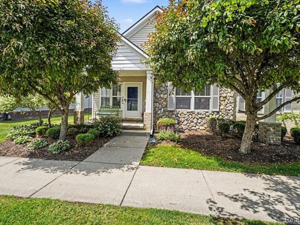 332 Brigg Street, Howell, MI 48855