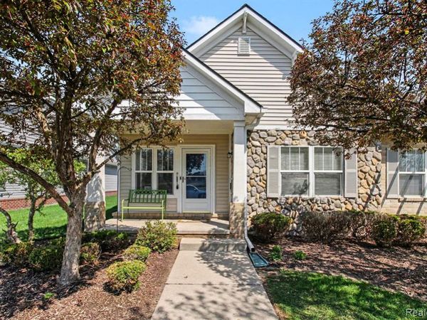 332 Brigg Street, Howell, MI 48855