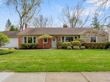4161 Seminole Drive, Royal Oak, MI 48073