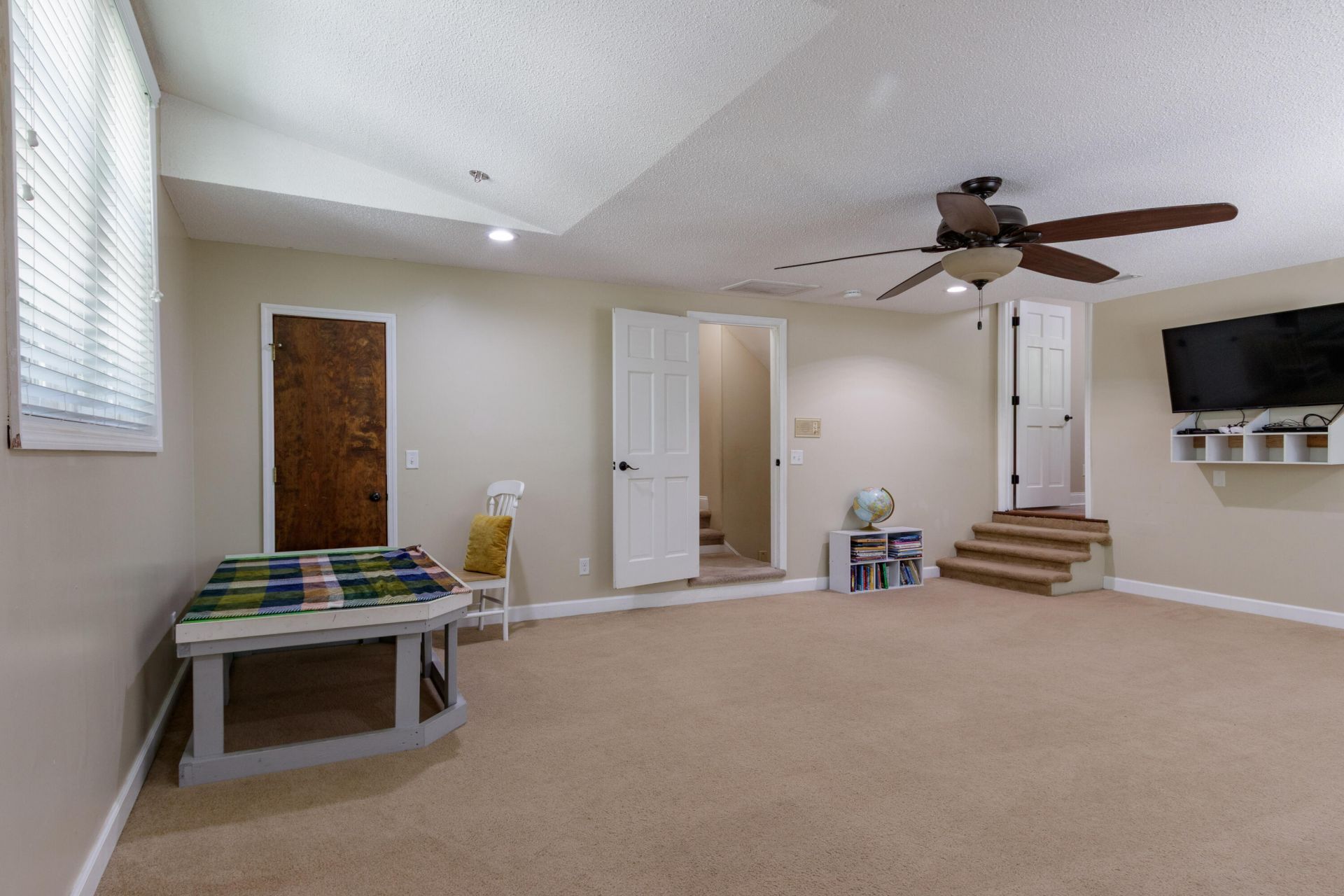 103 Endicott Street Photo 19