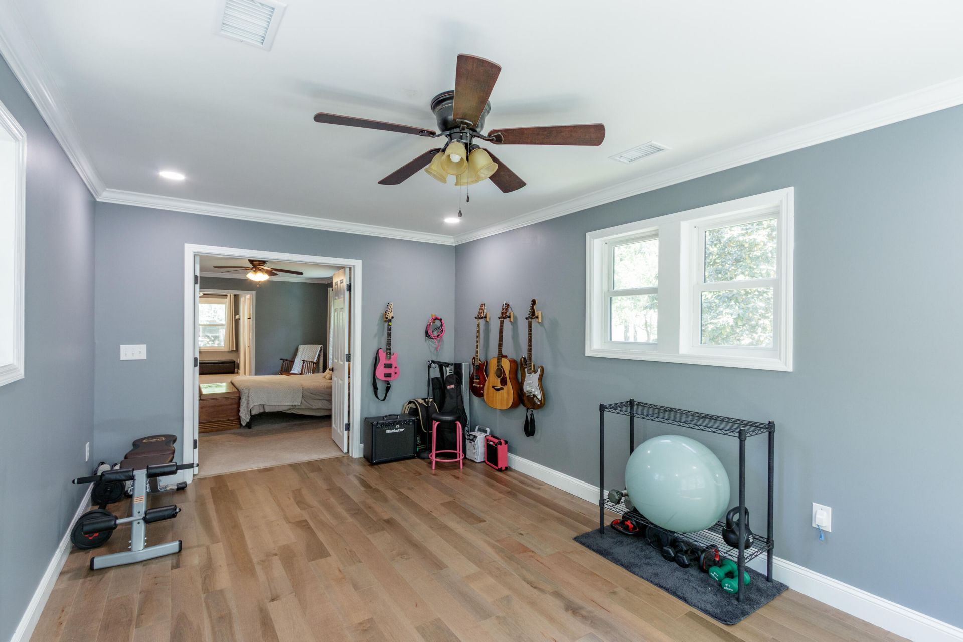 103 Endicott Street Photo 27