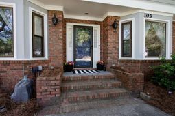 103 Endicott Street photo 4