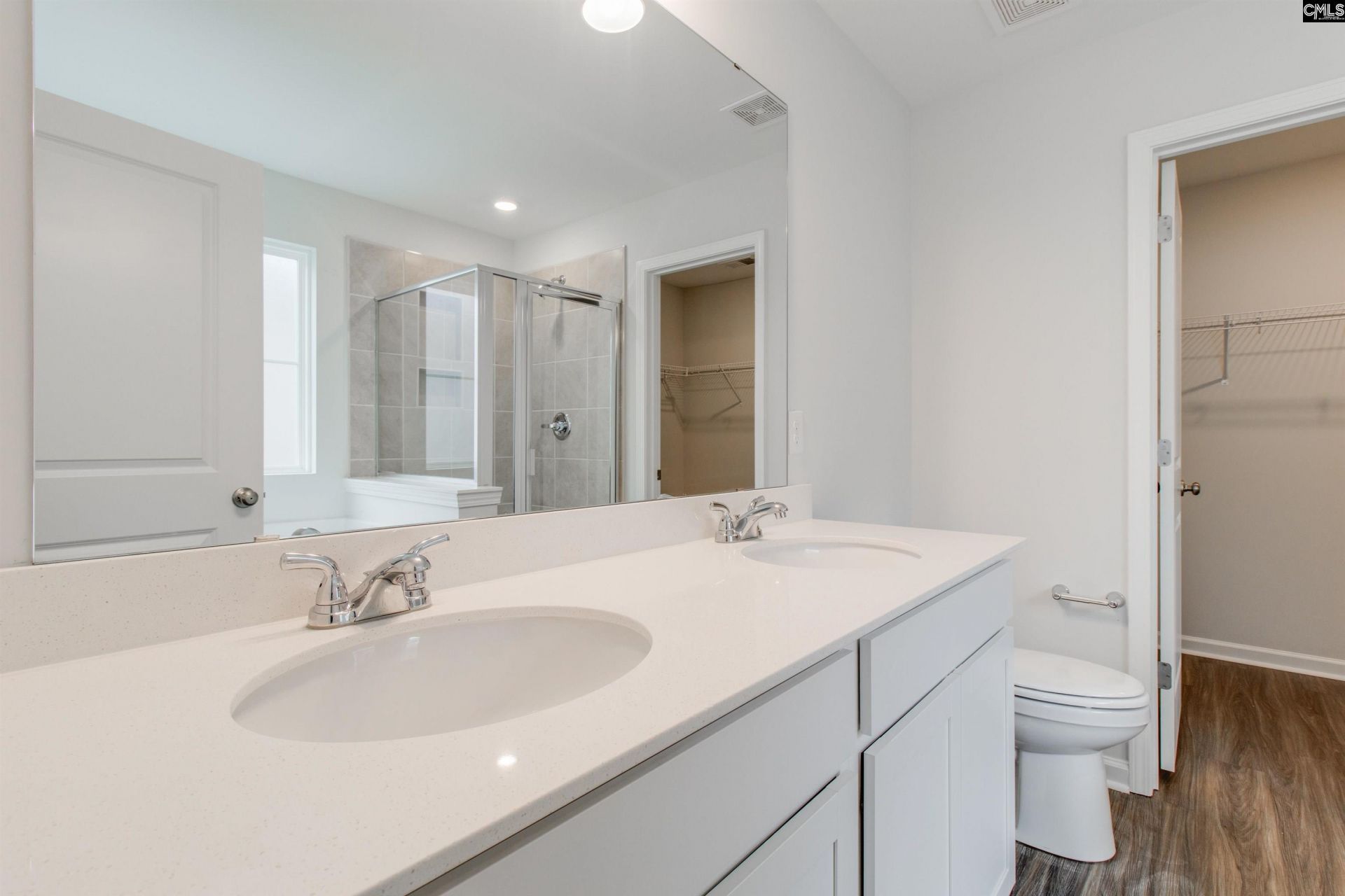 212 Laurinton Farms Drive Photo 14