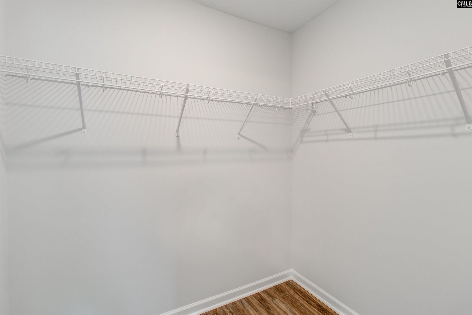 212 Laurinton Farms Drive Photo 15