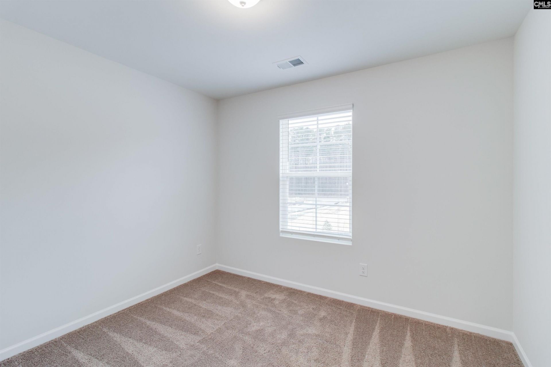 212 Laurinton Farms Drive Photo 17