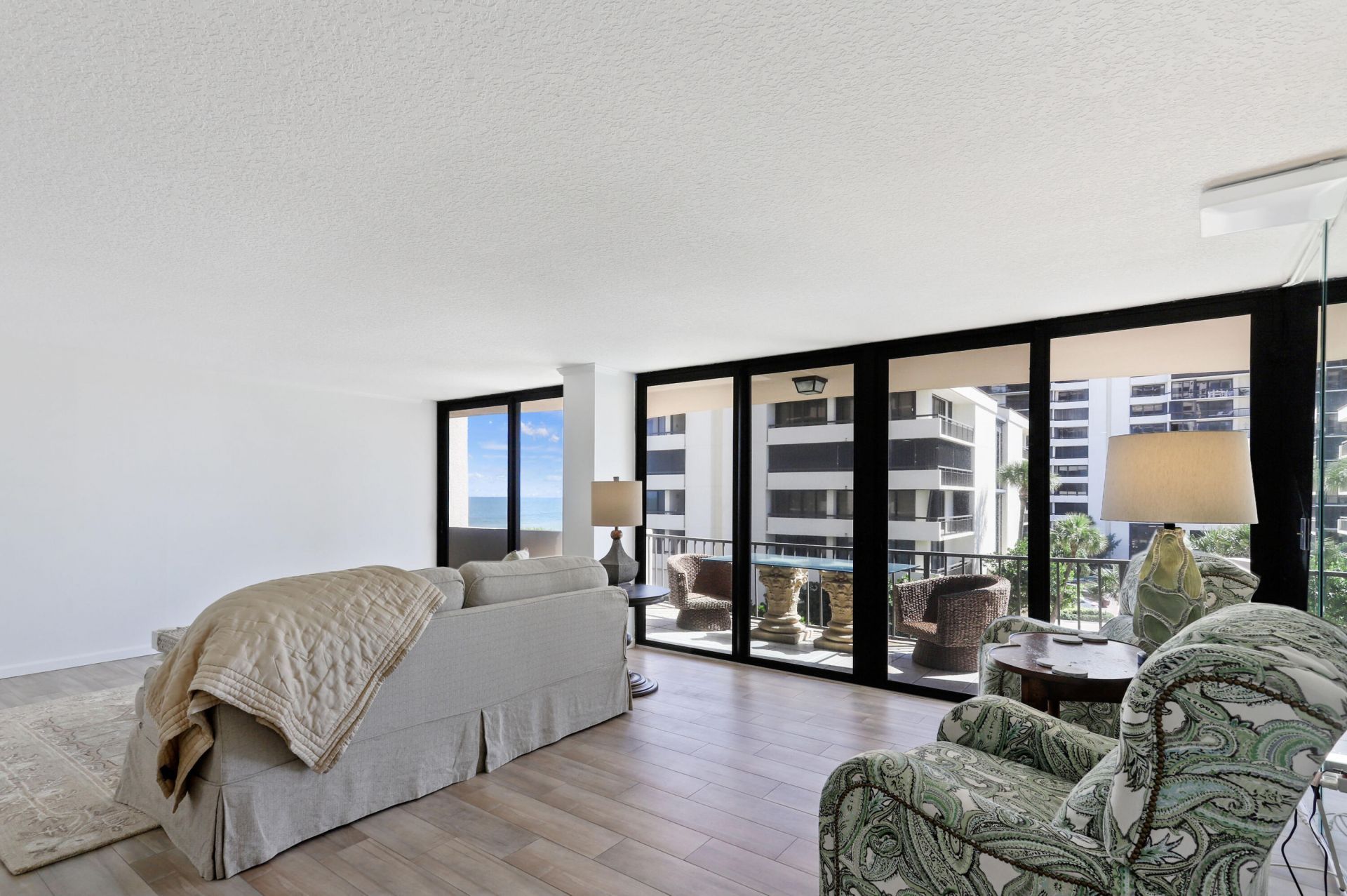 4200 N Ocean Drive, Unit 1, Riviera Beach, FL 33404 Photo