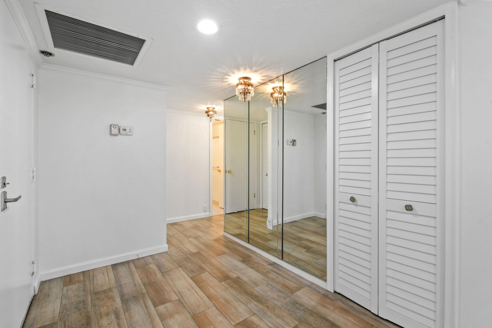 4200 N Ocean Drive, Unit 1, Riviera Beach, FL 33404 Photo