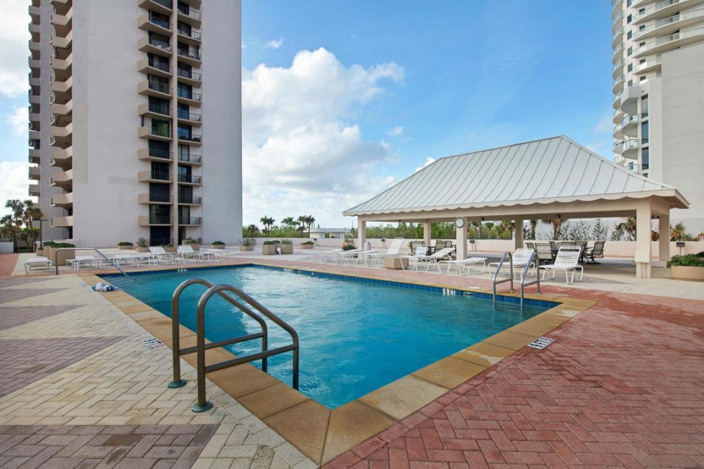 4200 N Ocean Drive, Unit 1, Riviera Beach, FL 33404 Photo