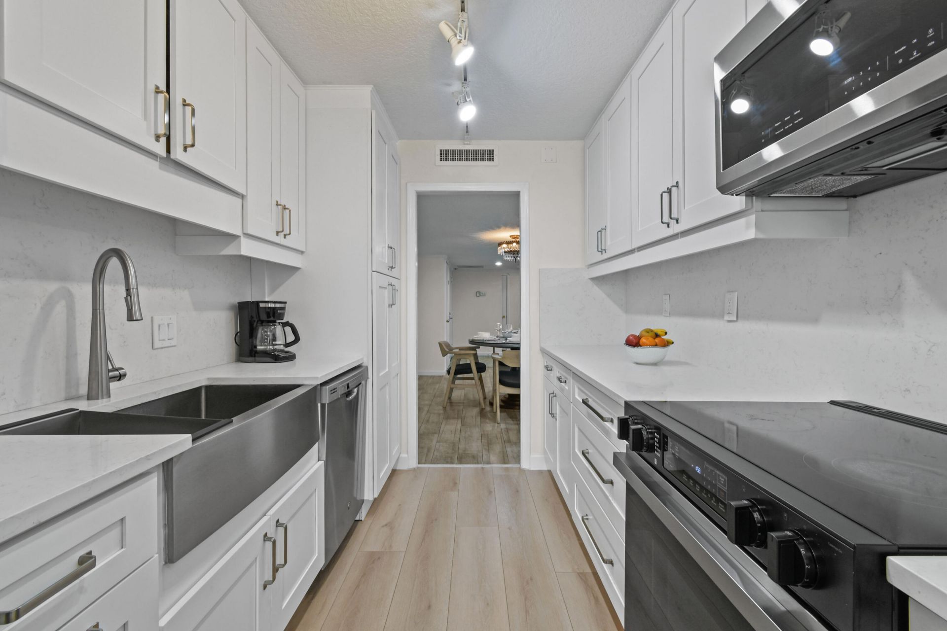 4200 N Ocean Drive, Unit 1, Riviera Beach, FL 33404 Photo