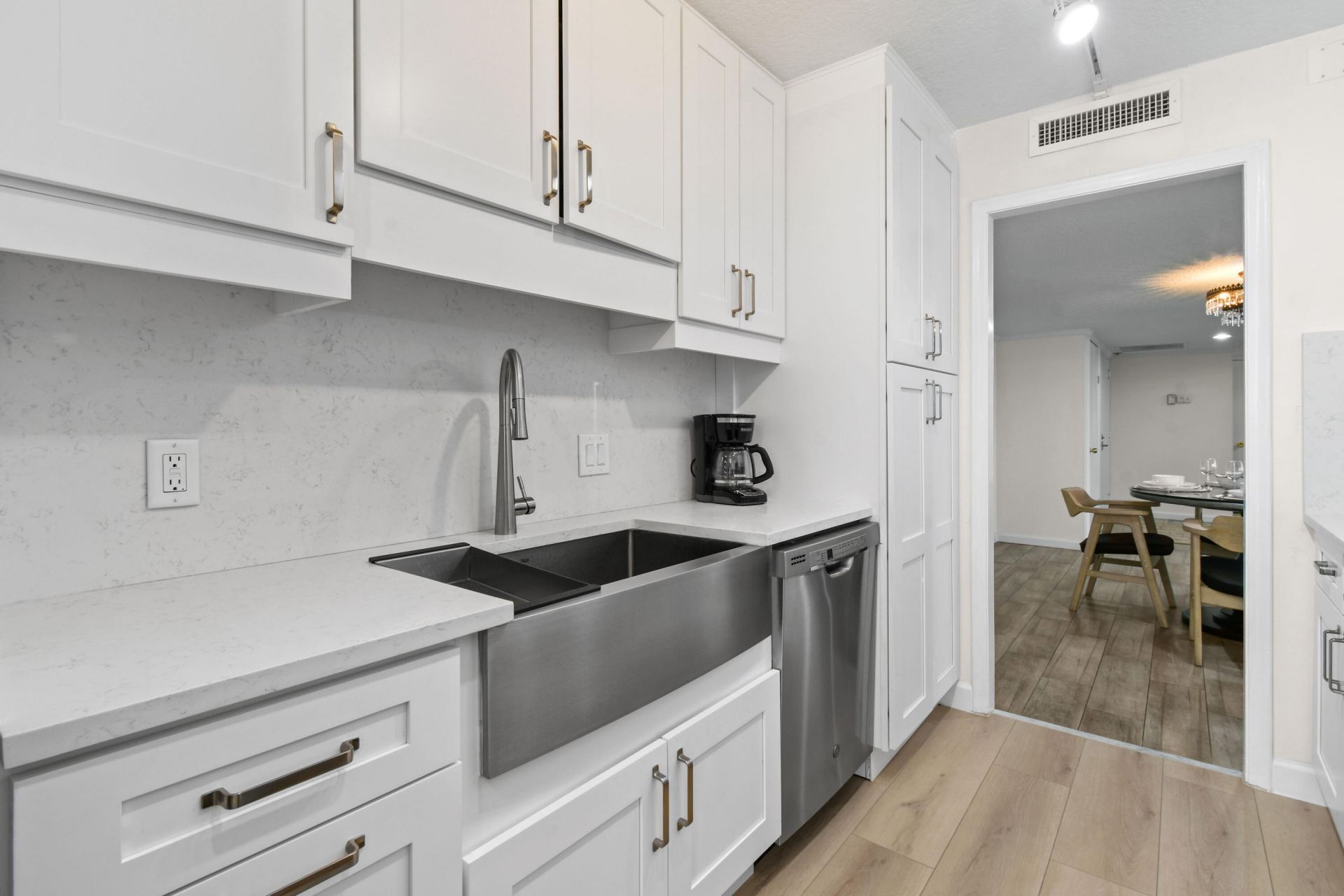 4200 N Ocean Drive, Unit 1, Riviera Beach, FL 33404 Photo