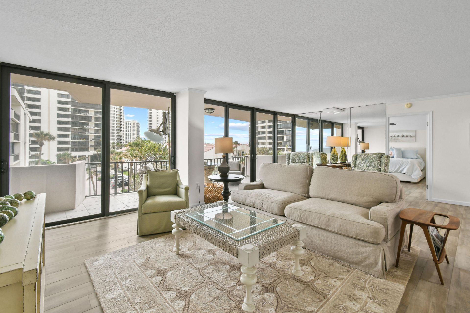 4200 N Ocean Drive, Unit 1, Riviera Beach, FL 33404 Photo