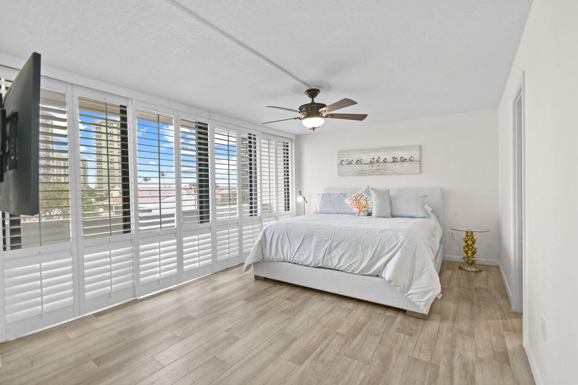 4200 N Ocean Drive, Unit 1, Riviera Beach, FL 33404 Photo