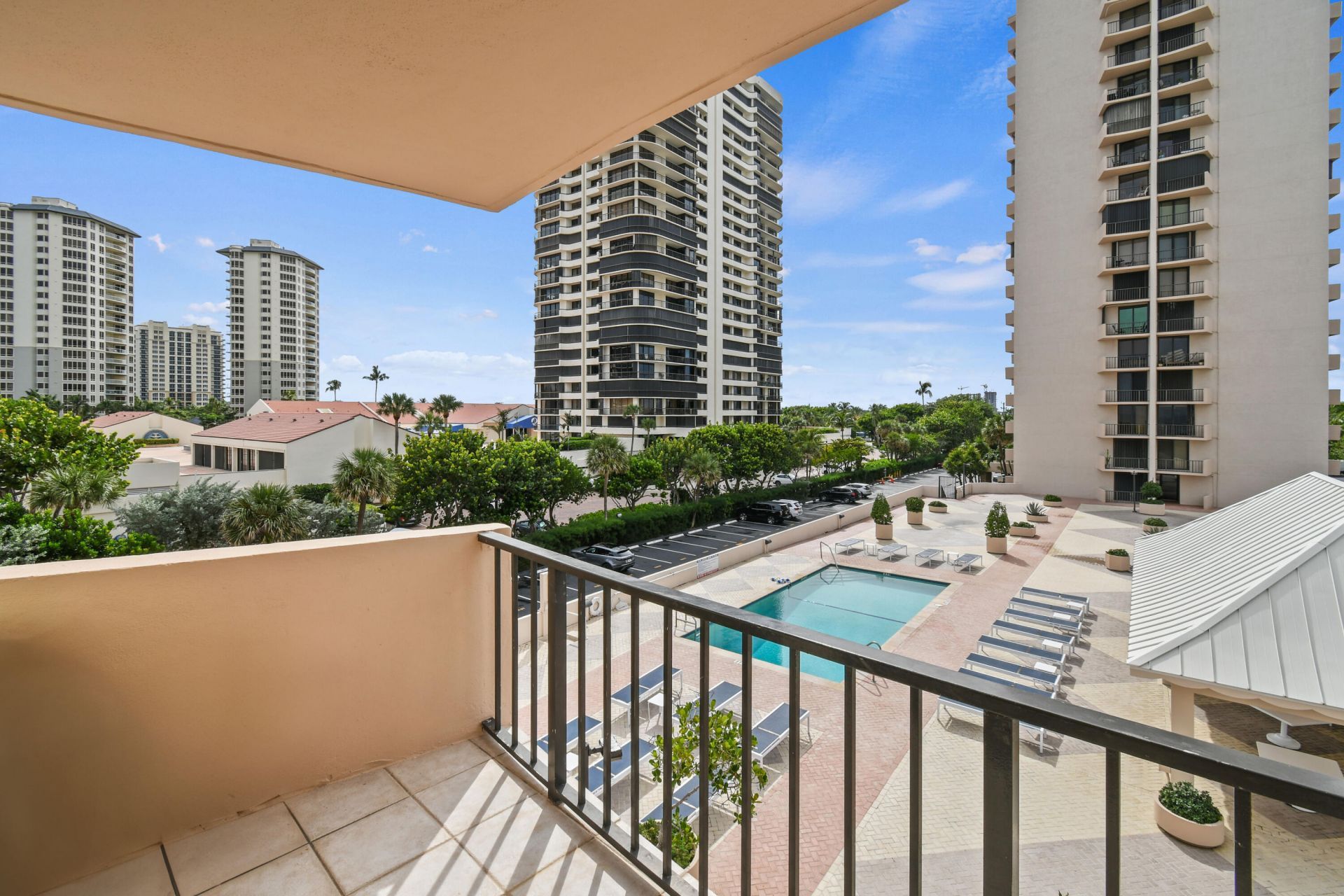4200 N Ocean Drive, Unit 1, Riviera Beach, FL 33404 Photo