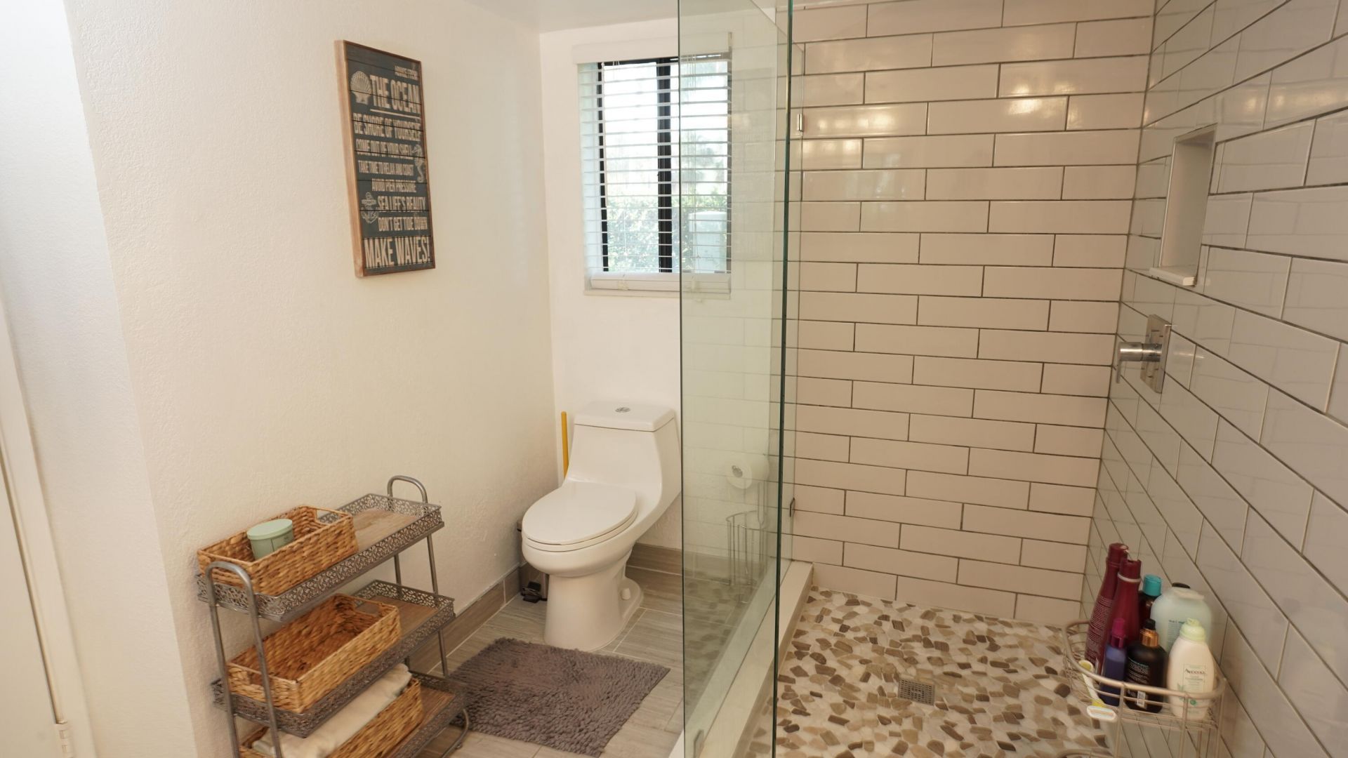 100 Pelican Pointe Drive, Unit 103, Delray Beach, FL 33483 Photo