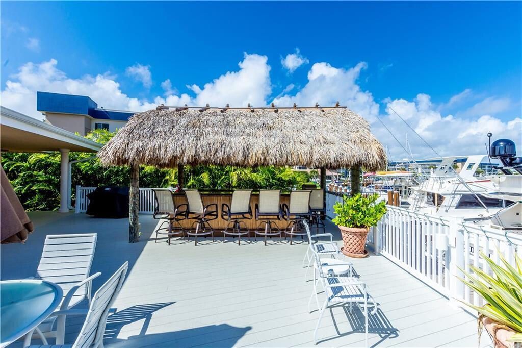 100 Pelican Pointe Drive, Unit 103, Delray Beach, FL 33483 Photo
