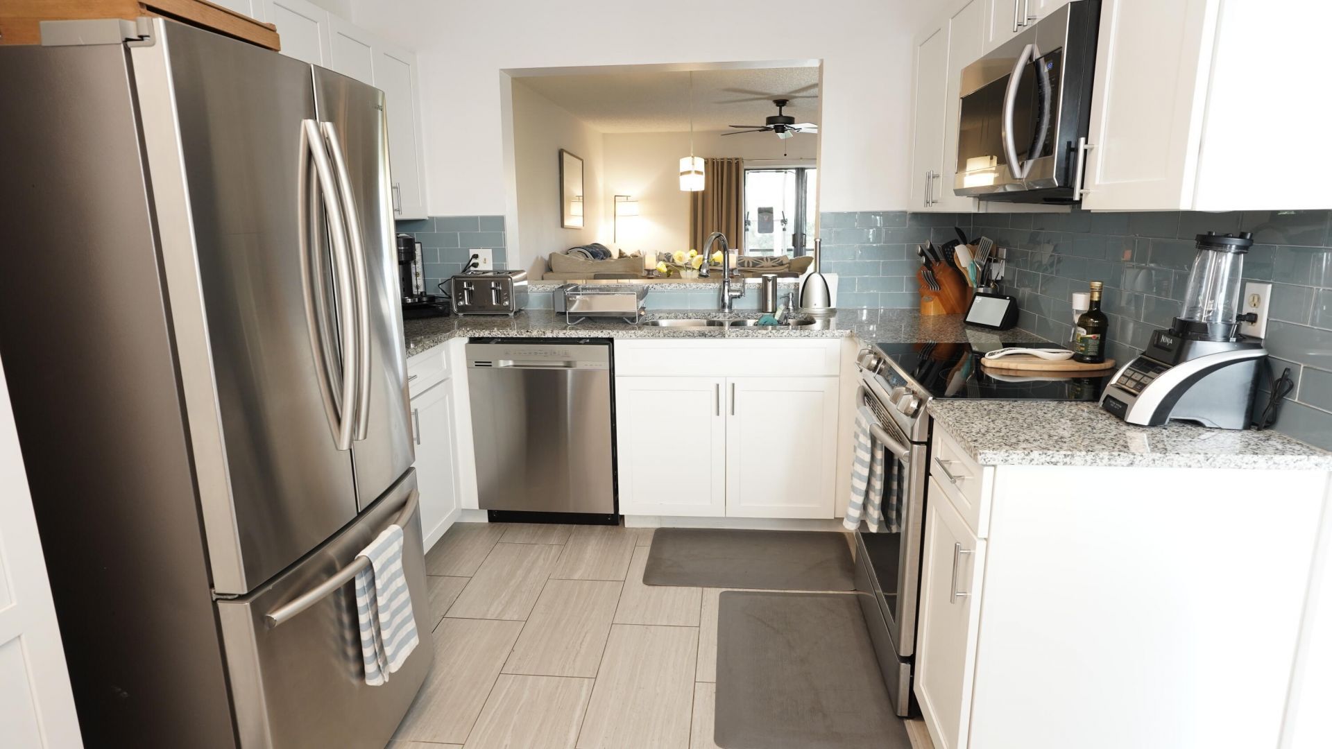 100 Pelican Pointe Drive, Unit 103, Delray Beach, FL 33483 Photo
