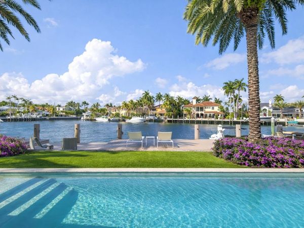 1605 SE 9th Street, Fort Lauderdale, FL 33316