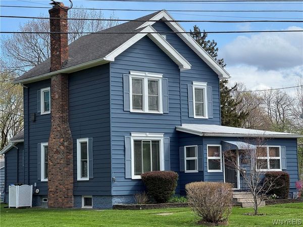 2570 Saint Paul Blvd , Irondequoit, NY 14617