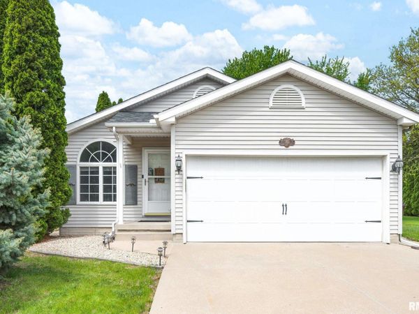 2121 W MINERS Drive, Dunlap, IL 61525