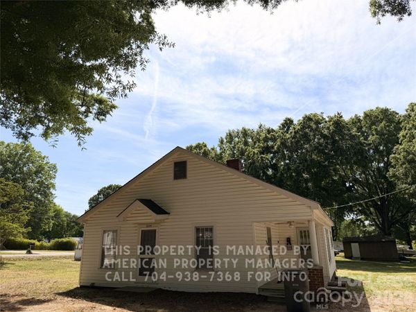 1604 Carolina Avenue , Kannapolis, NC 28083