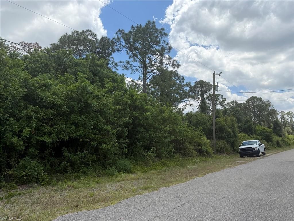 110 Columbus Ave , Lehigh Acres, FL 33936 Photo