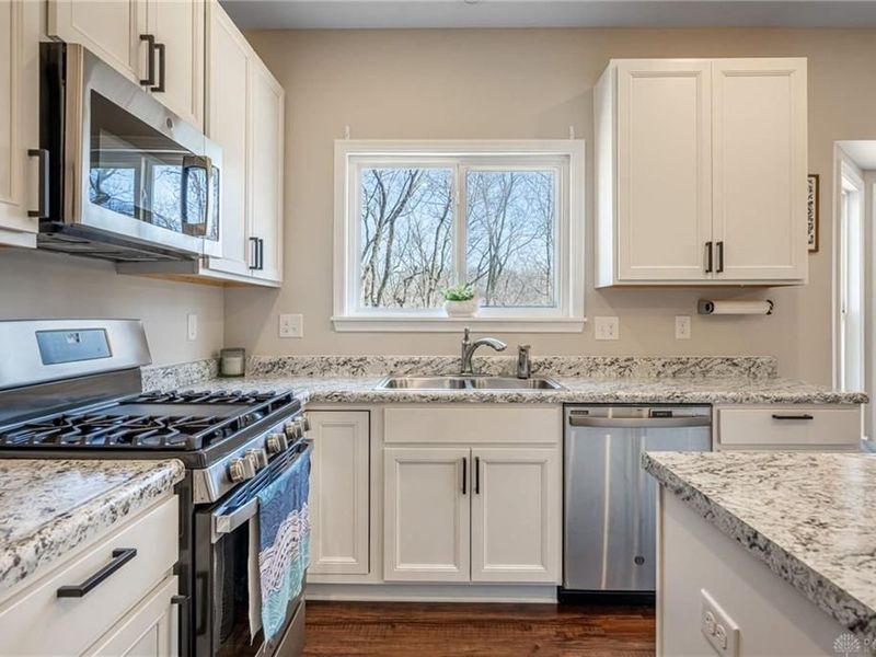 1512 Indigo Drive, Fairborn, OH 45324 Photo 13