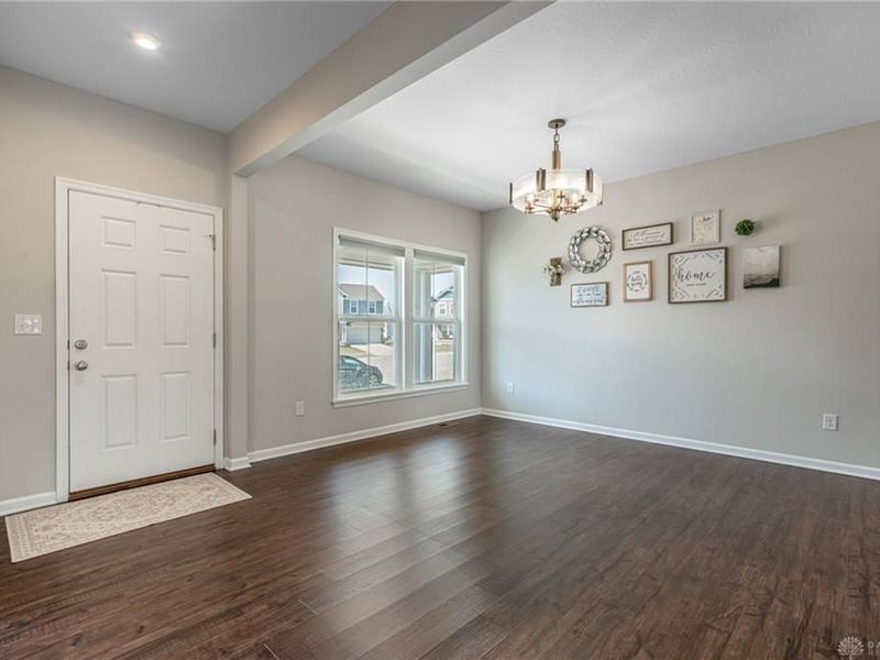 1512 Indigo Drive, Fairborn, OH 45324 Photo 3