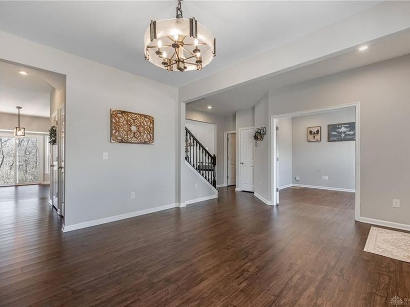 1512 Indigo Drive, Fairborn, OH 45324 Photo 4