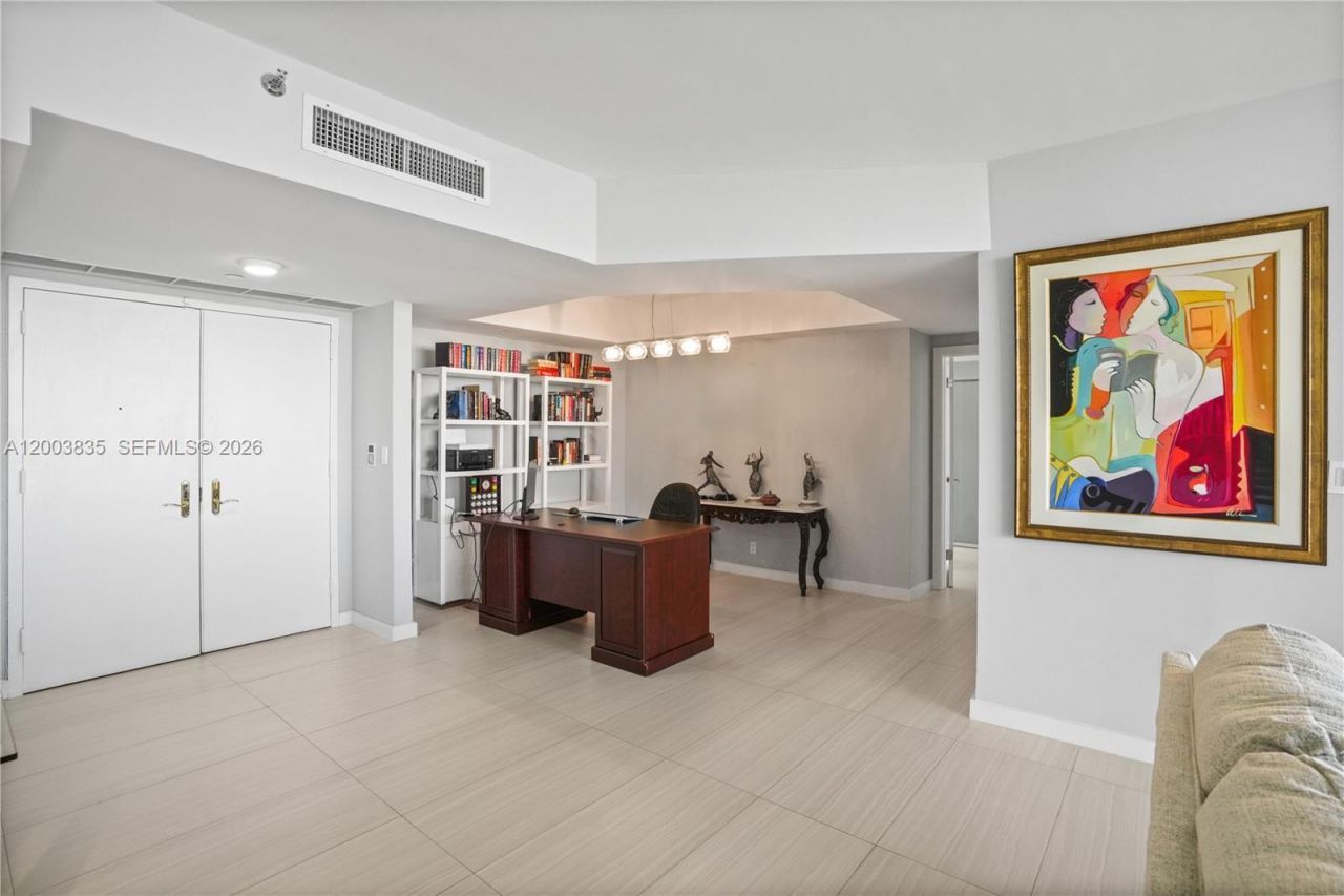 20281 E Country Club Dr, Unit 1603, Aventura, FL 33180 Photo