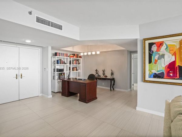 20281 E Country Club Dr, Unit 1603, Aventura, FL 33180