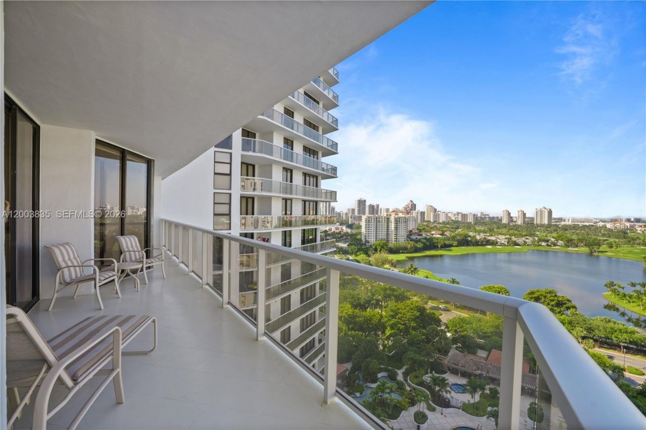 20281 E Country Club Dr , Unit 1603, Aventura, FL 33180 Photo