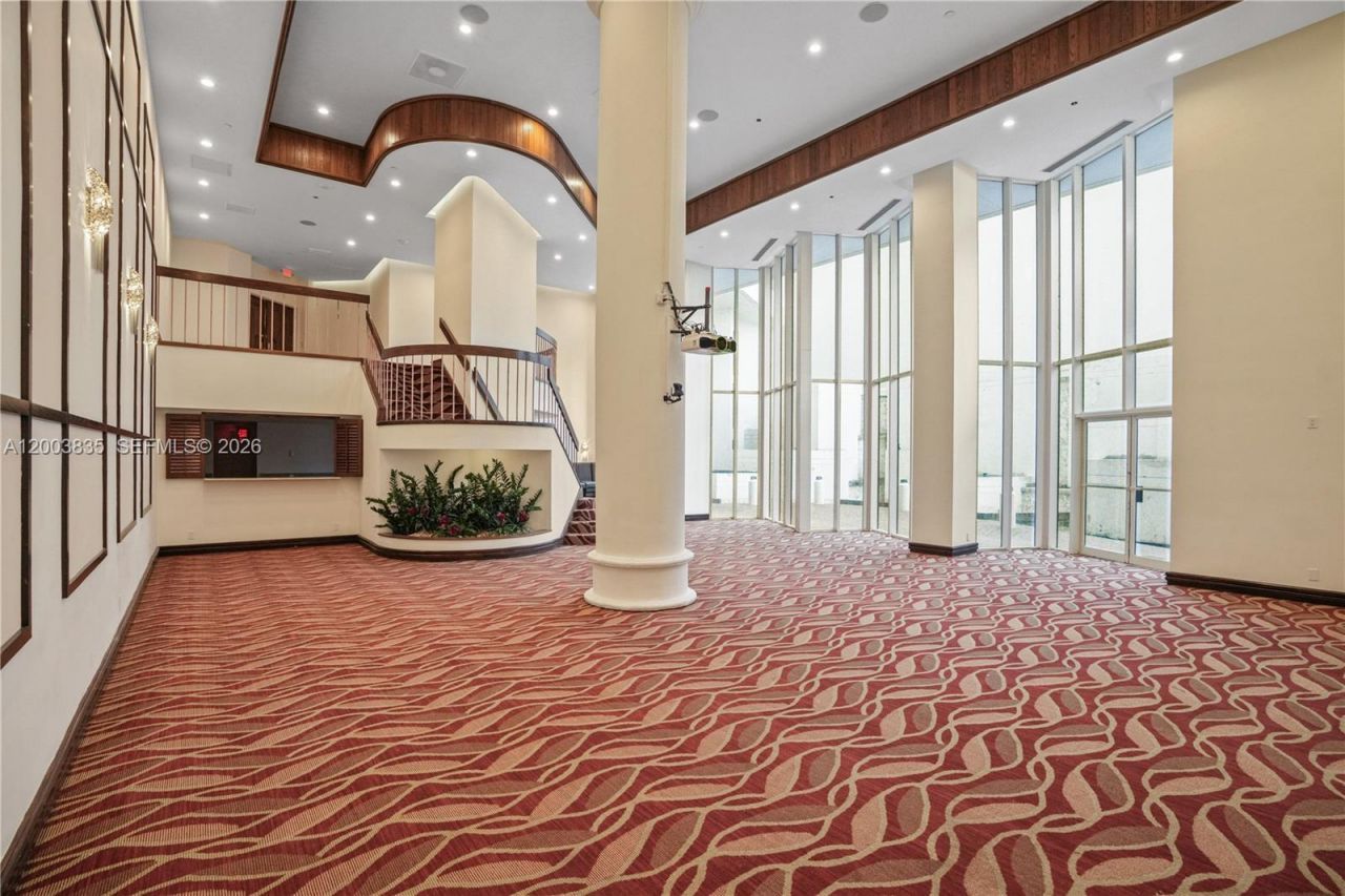 20281 E Country Club Dr , Unit 1603, Aventura, FL 33180 Photo