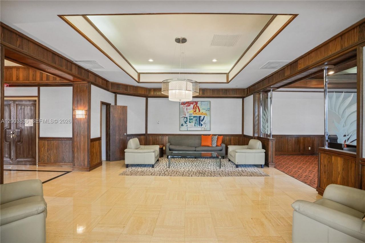 20281 E Country Club Dr , Unit 1603, Aventura, FL 33180 Photo