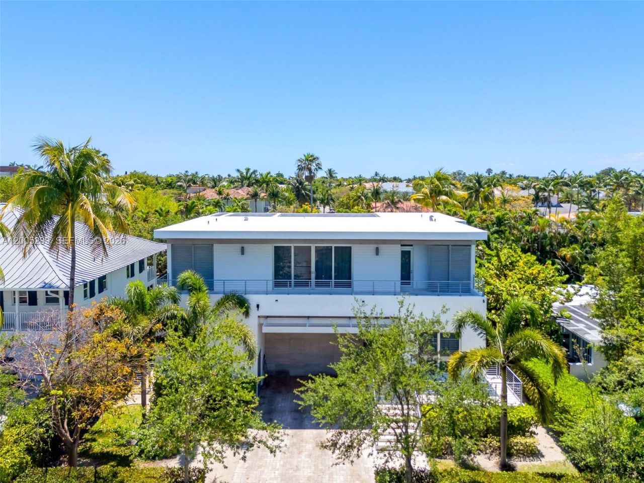 230 W Mcintyre St , Key Biscayne, FL 33149 Photo