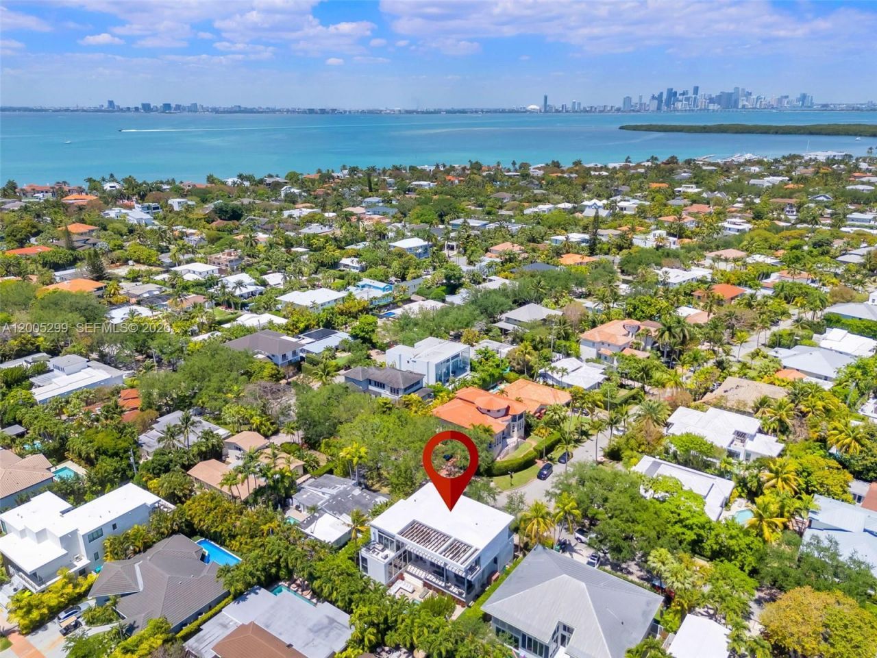 230 W Mcintyre St , Key Biscayne, FL 33149 Photo