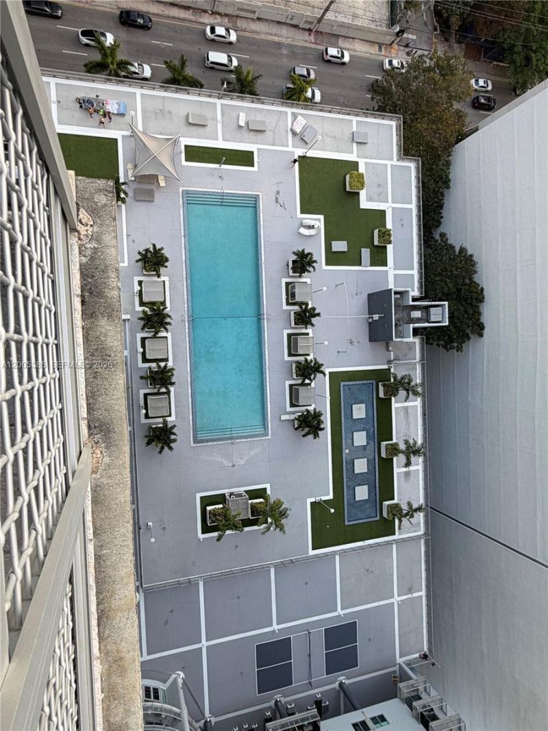 690 SW 1st Ct, Unit 2524, Miami, FL 33130 Photo