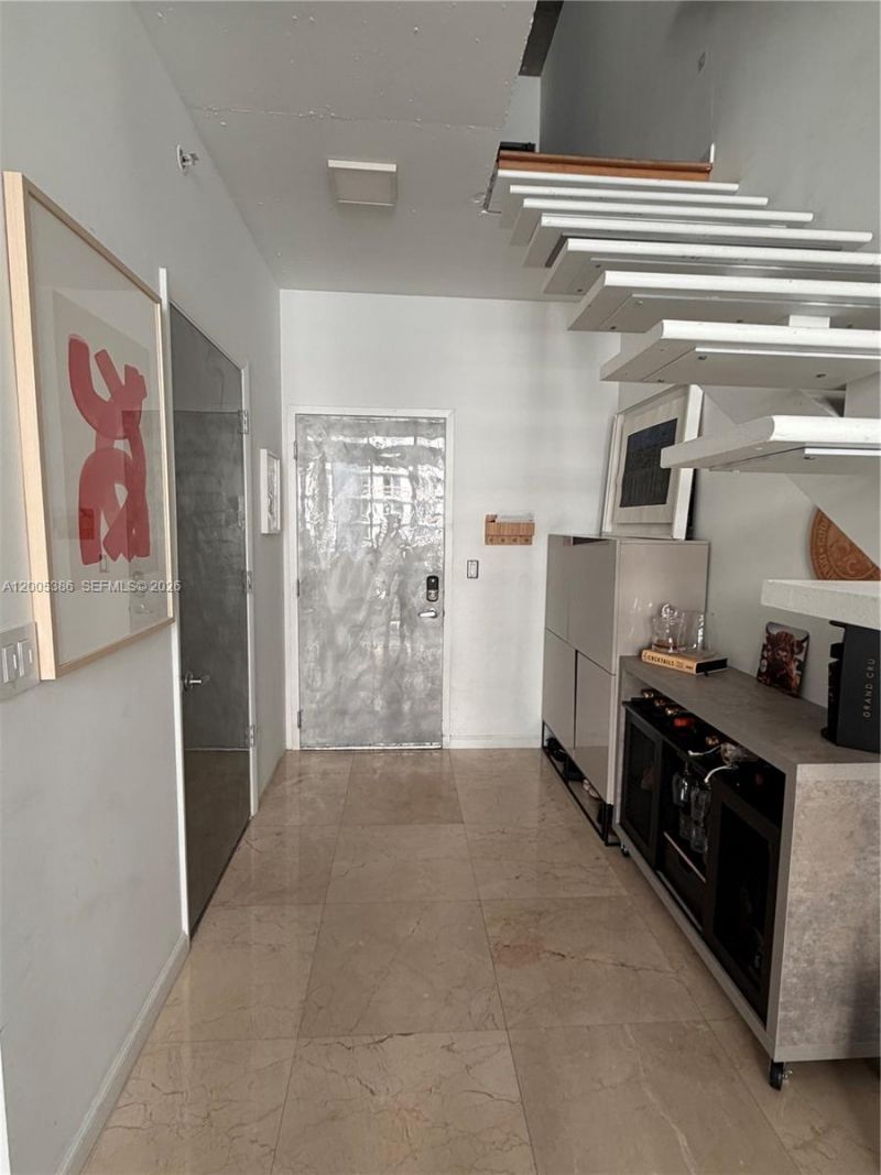 690 SW 1st Ct, Unit 2524, Miami, FL 33130 Photo