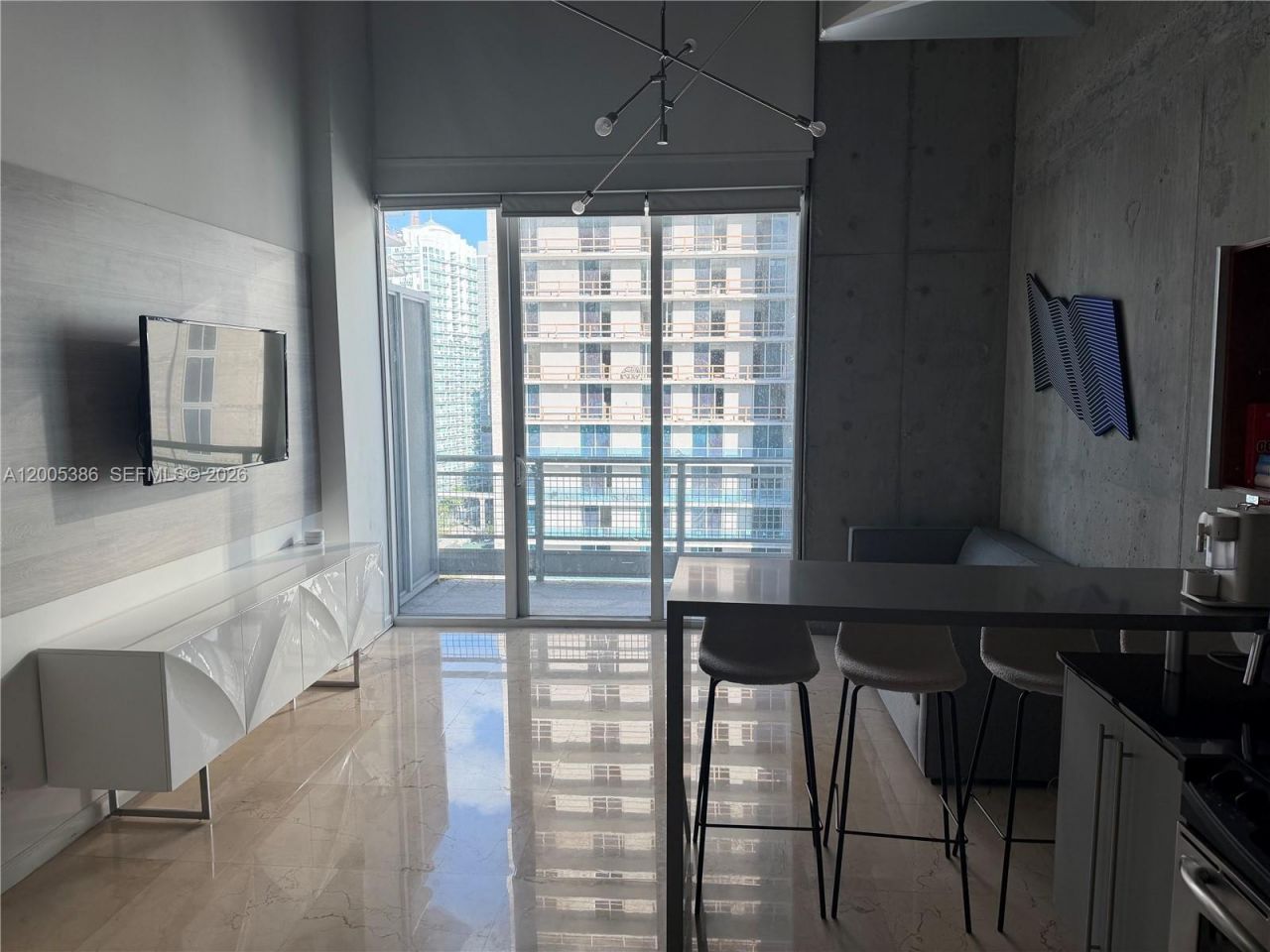 690 SW 1st Ct, Unit 2524, Miami, FL 33130 Photo