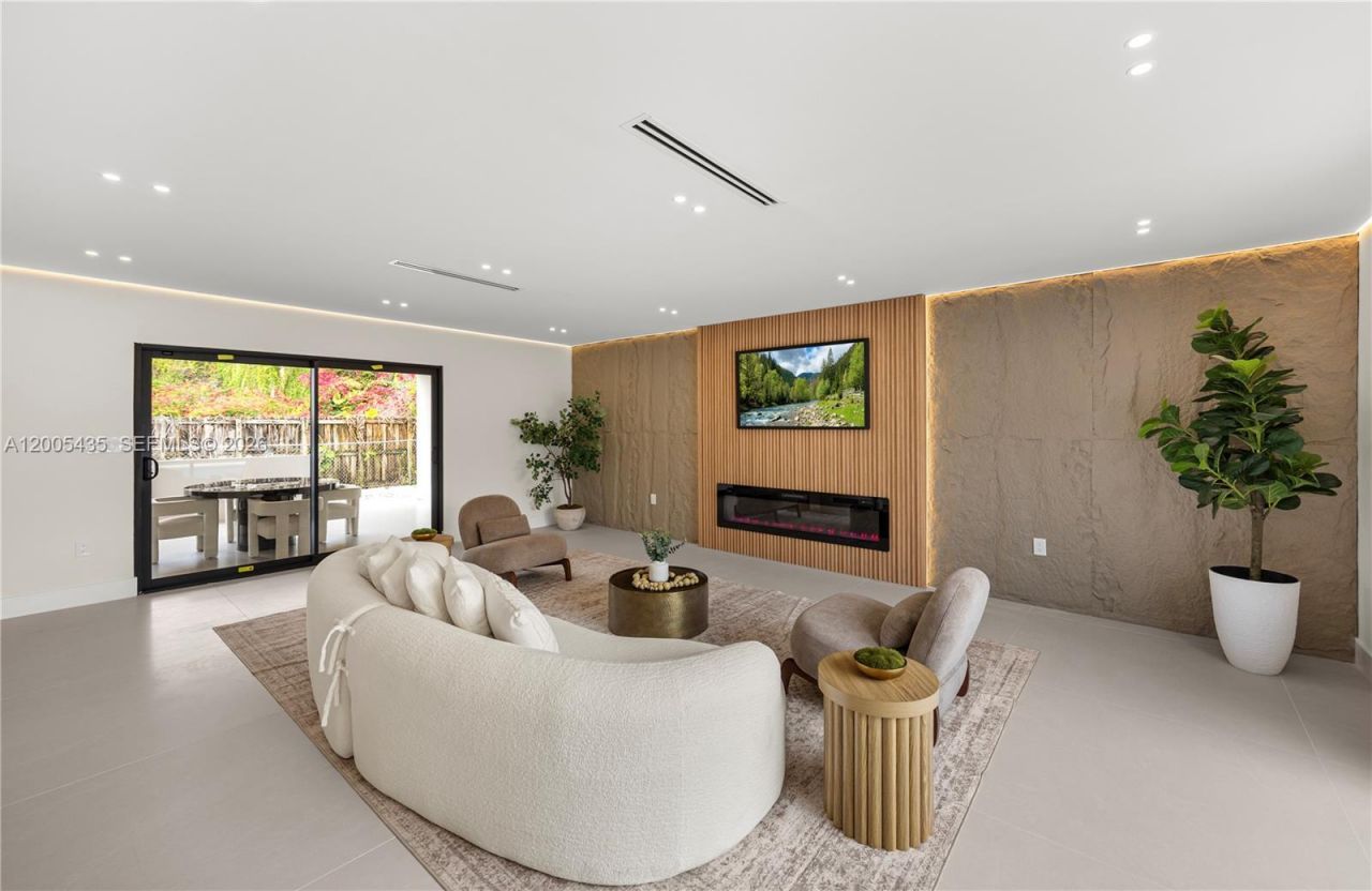 9261 SW 80th Ter , Miami, FL 33173 Photo