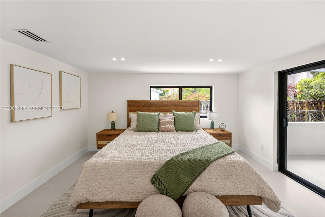 9261 SW 80th Ter , Miami, FL 33173 Photo