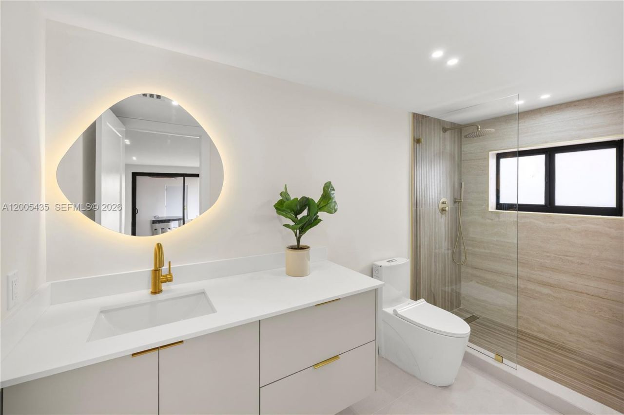 9261 SW 80th Ter , Miami, FL 33173 Photo