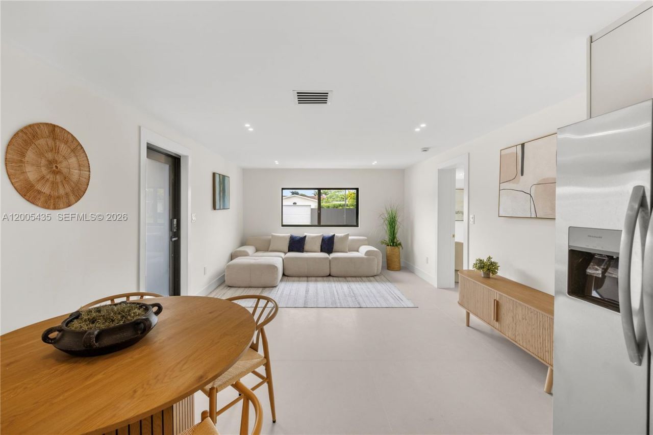 9261 SW 80th Ter , Miami, FL 33173 Photo