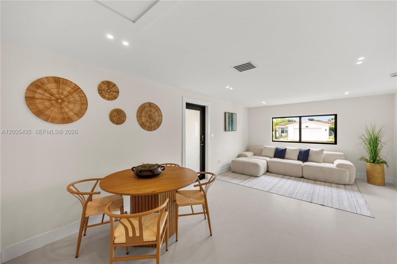 9261 SW 80th Ter , Miami, FL 33173 Photo