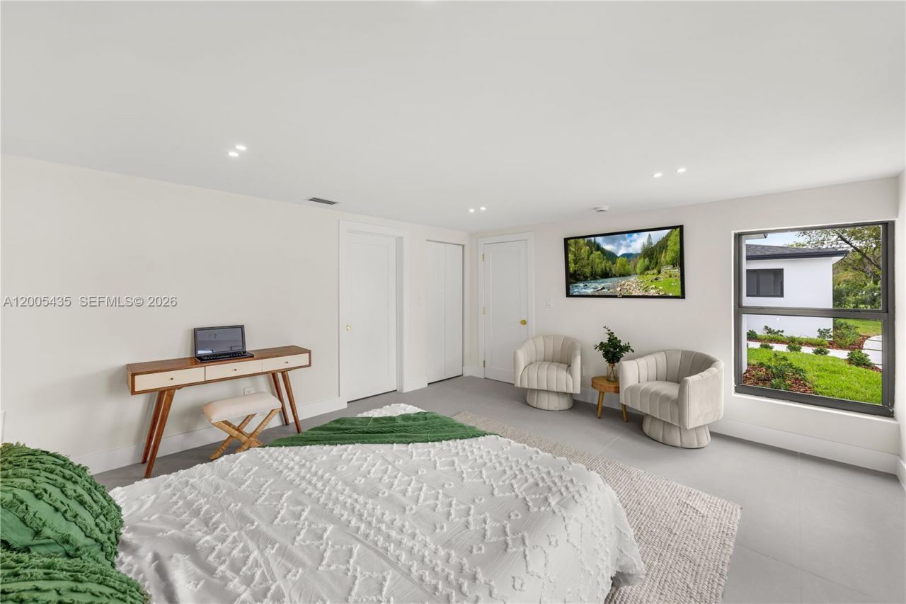 9261 SW 80th Ter , Miami, FL 33173 Photo