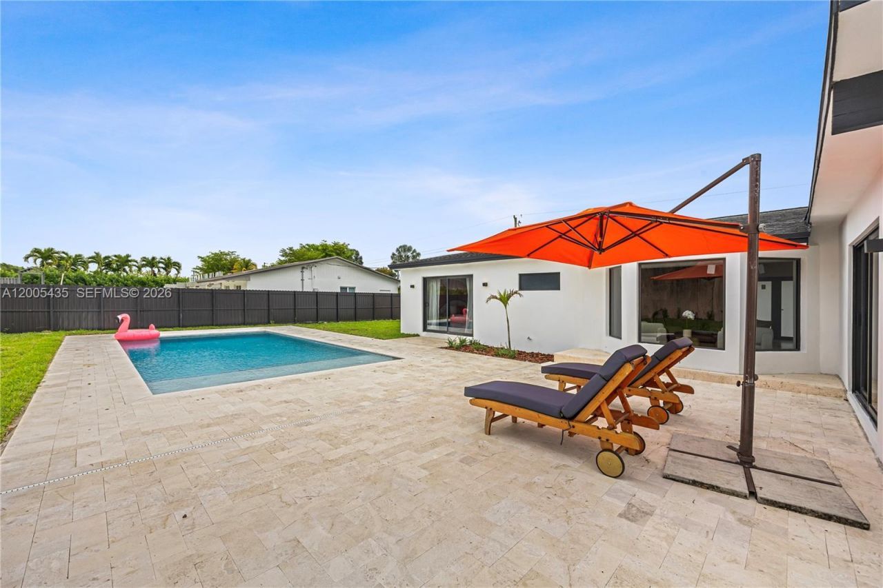 9261 SW 80th Ter , Miami, FL 33173 Photo