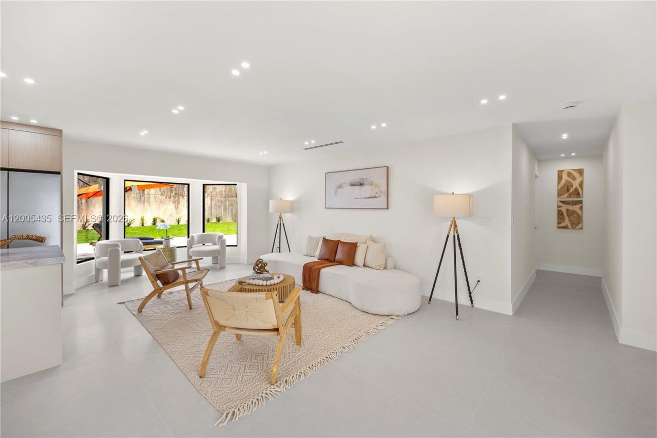 9261 SW 80th Ter , Miami, FL 33173 Photo