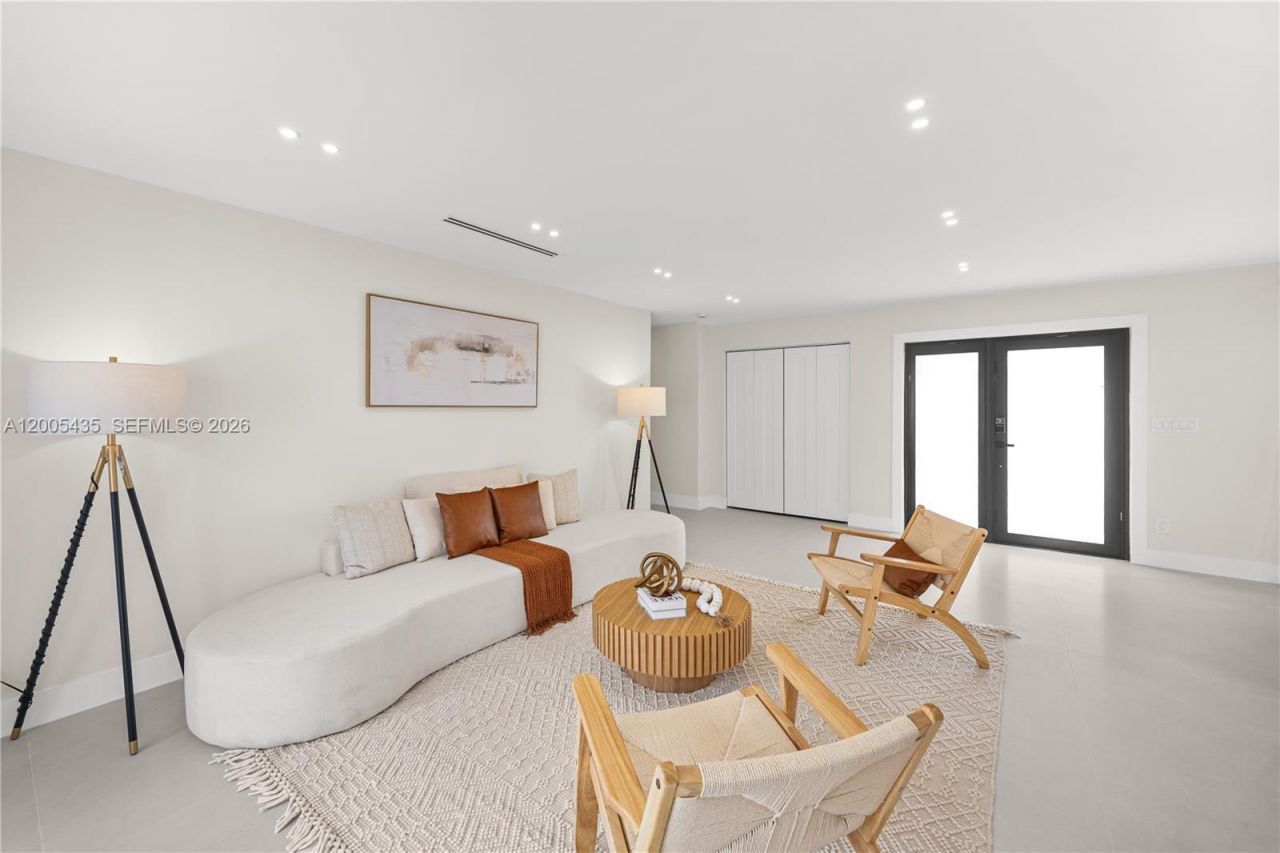 9261 SW 80th Ter , Miami, FL 33173 Photo