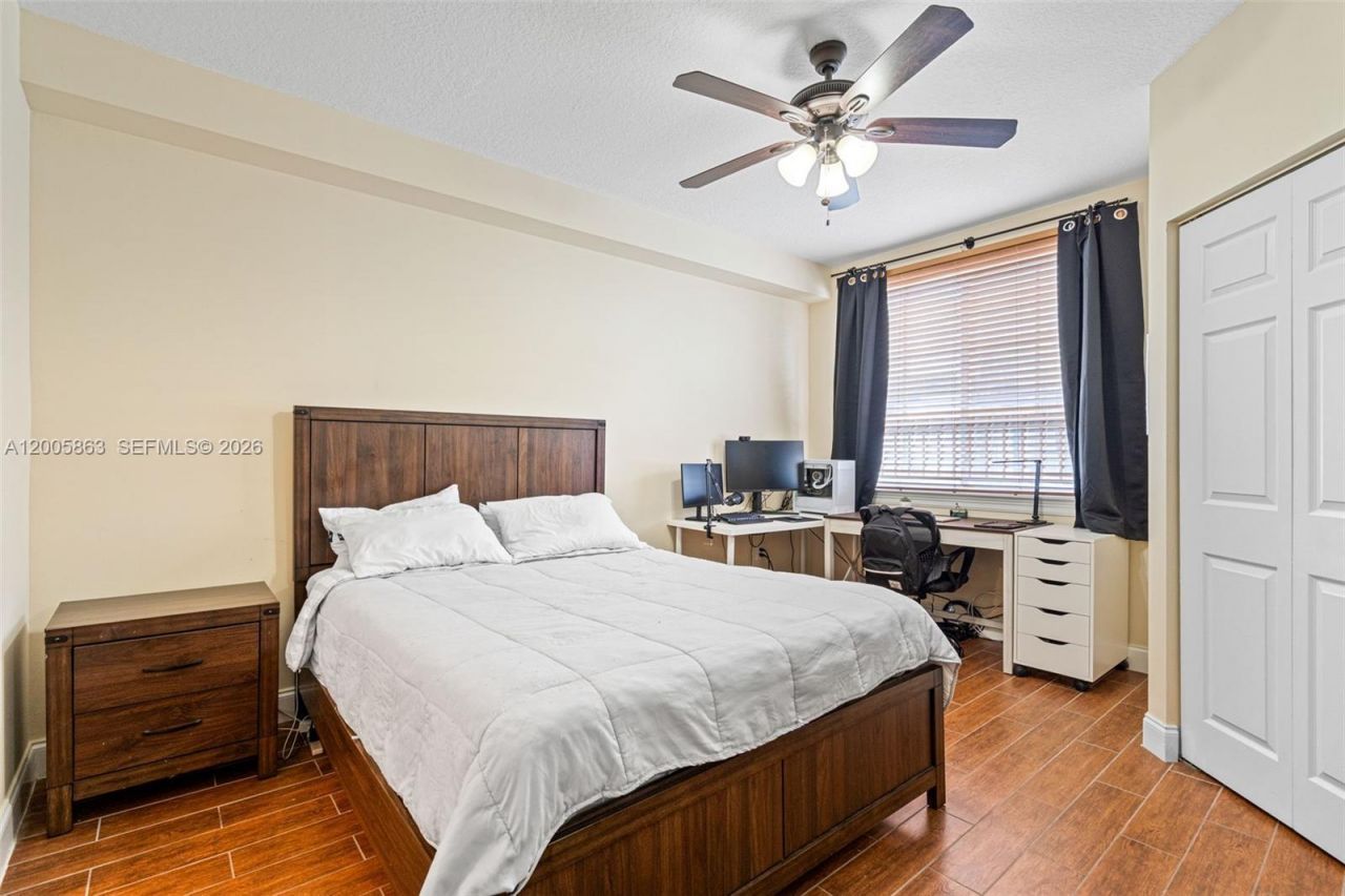 6841 SW 44th St , Unit 106, Miami, FL 33155 Photo