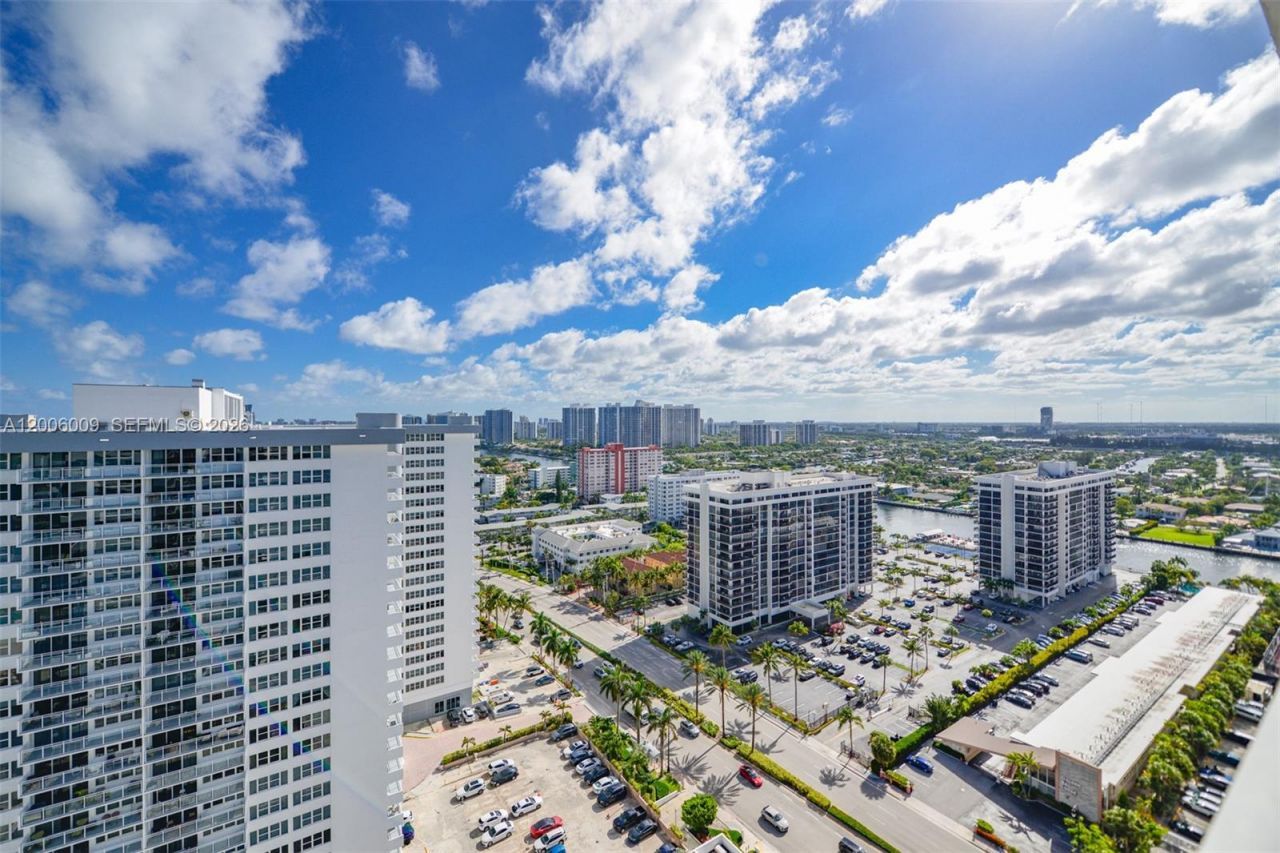 1980 S Ocean Dr, Unit PHG, Hallandale Beach, FL 33009 Photo