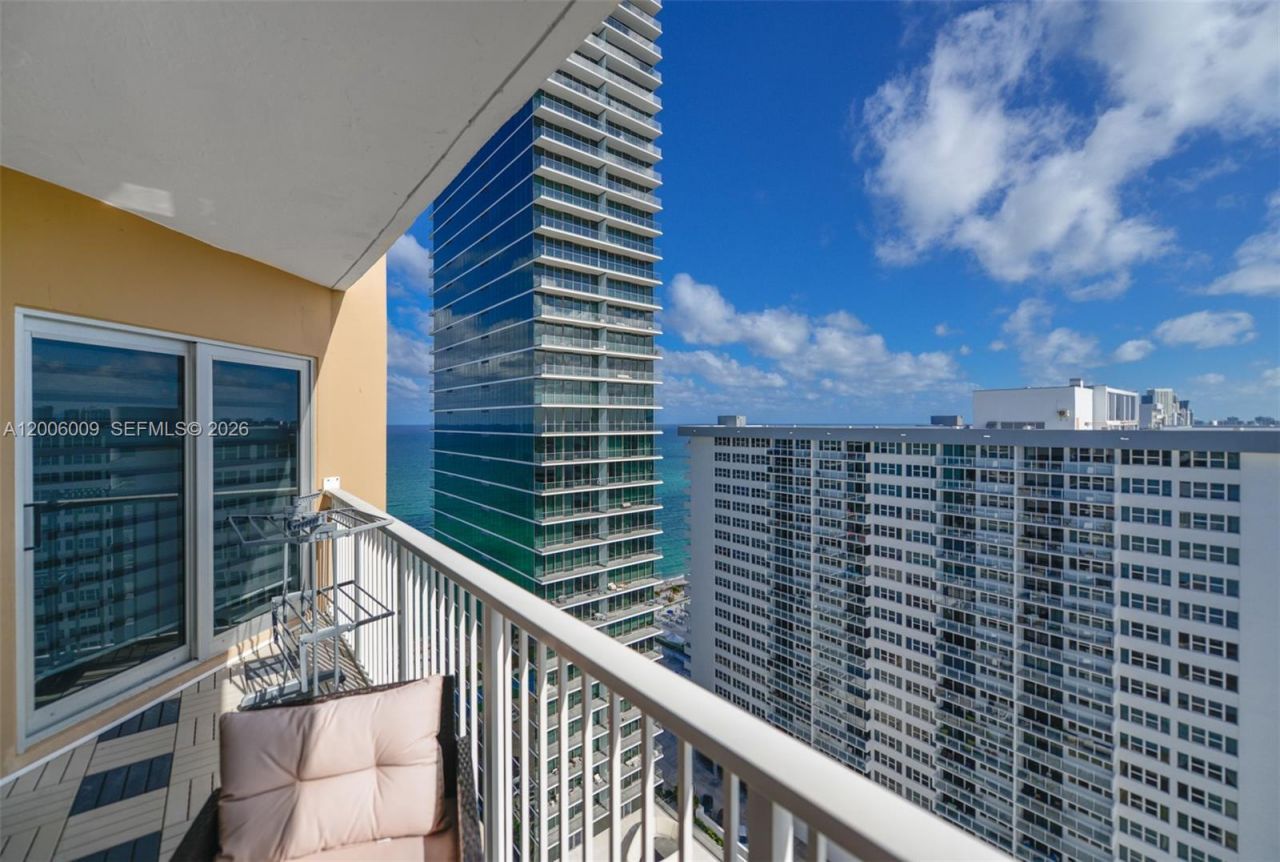 1980 S Ocean Dr, Unit PHG, Hallandale Beach, FL 33009 Photo